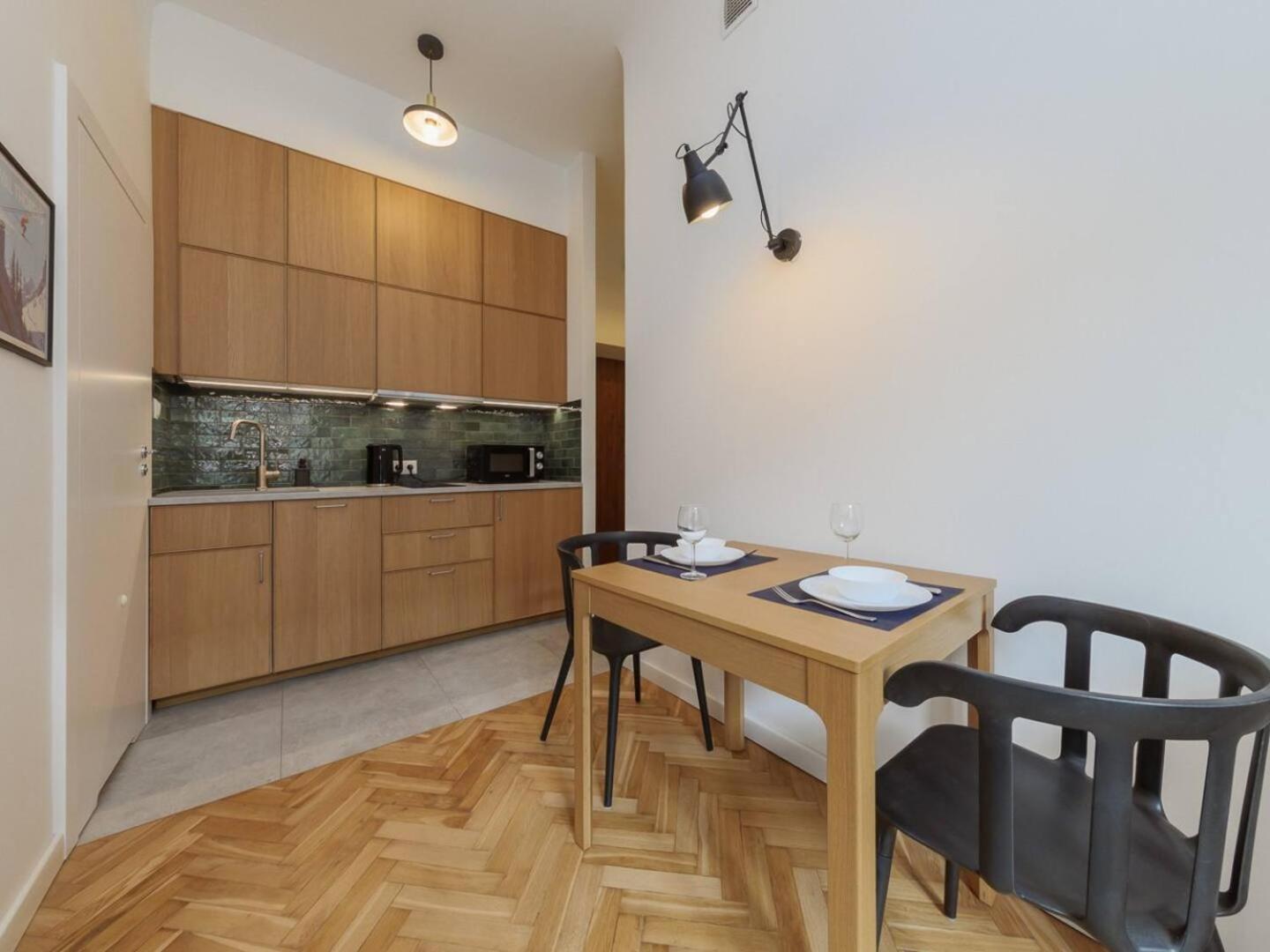 Canary Corner Studio City Centre Warsawa Bagian luar foto